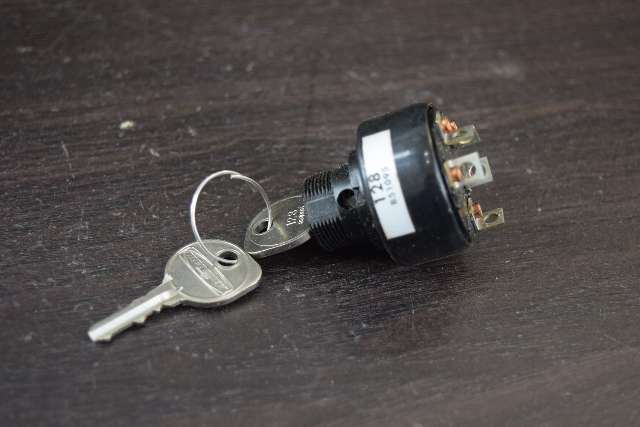 New Old Stock! Mercury Quicksilver Ignition Switch 54211T