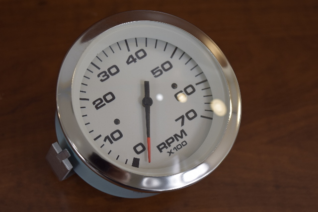 New Teleflex Lido Boat Tachometer 59737