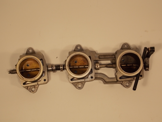 Johnson Evinrude 2001 2002 2003 2004 2005 Throttle Body 200 225 250 HP