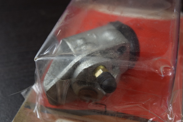 Redline Trailer Wheel Cylinder BP17-030 Left Hand Fit