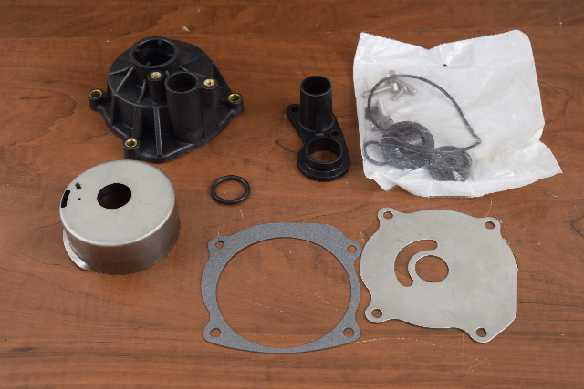 New Sierra Water Pump Repair Kit with Housing 18-3392 434421 No Impeller