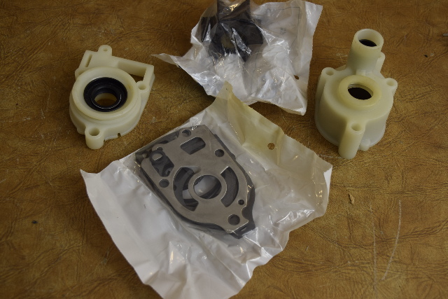 Mercury Water Pump Housing Kit with Impeller 18-3316 which also fits 46-78400A2