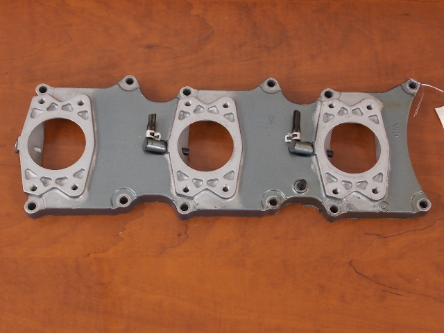 61A-13641-00-94 61A13641-00-1S Yamaha 1990-1996 Intake Manifold 225 250 HP