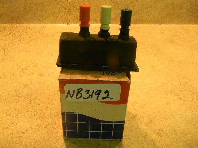 New Johnson Evinrude OMC Vintage Push Button Control Box Switch 279458
