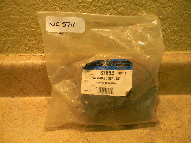 New GLM 87654 Gearcase Seal Kit for OMC Cobra 987603 986364