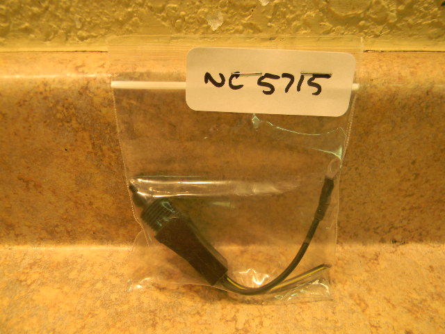 New Johnson Evinrude Cutoff Kill Switch Assy 585134