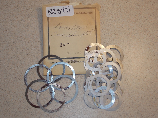 New OMC Cobra Lower Gear Case Shim Kit 981795
