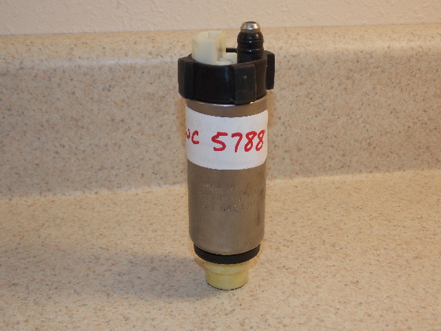 NEW Walbro Marine Fuel Pump GSC434 31105-3