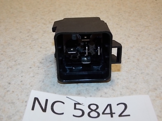 New Mercury - QuickSilver Power Trim Tilt Relay 882751