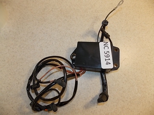 New Johnson Evinrude OMC Power Pack 582645 1985 120 & 140 HP