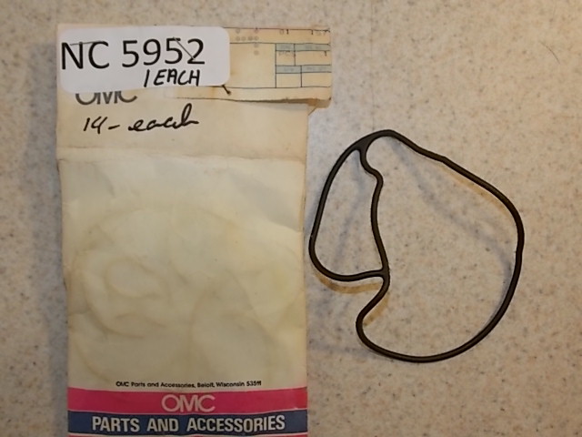 NEW Johnson Evinrude OMC Impeller Housing Seal 314880 1976 & 1977 85/115/135 HP