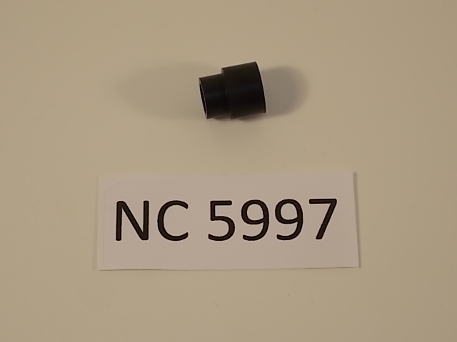 NEW Johnson Evinrude Rubber Grommet 330426 766426