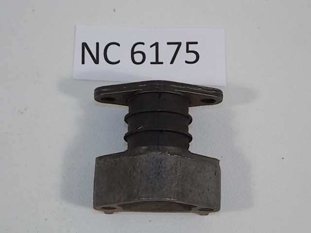 NEW Johnson Evinrude Motor Mount 379155