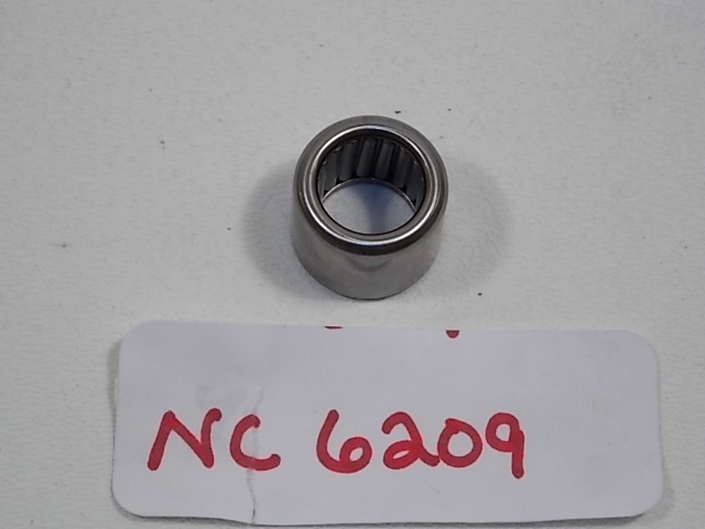 NEW Johnson Evinrude Bearing 386014 1974-2001 8 10 15 HP