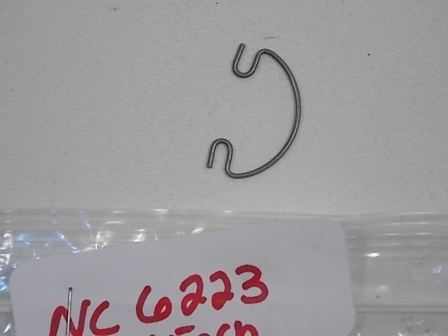NEW Johnson Evinrude Housing Retainer 326338 1980-2005 8-65HP
