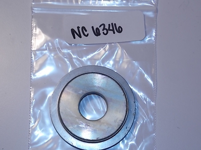 New Johnson Evinrude OMC Thrust Bushing Assembly 382355 1968-71 55 60 85 115 HP