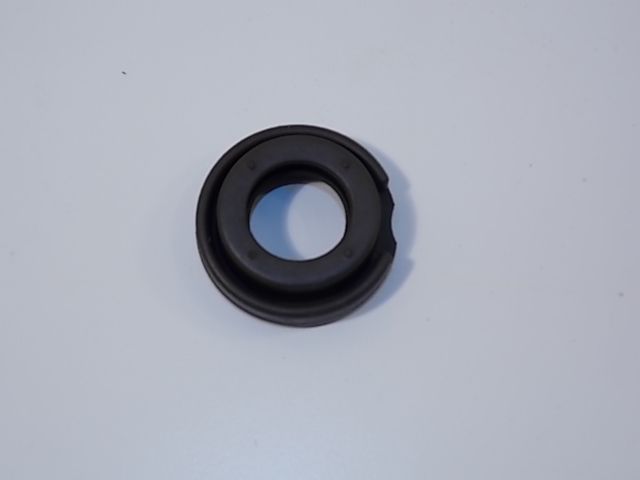 New Johnson Evinrude Impeller Housing Seal 309607 1968-1973