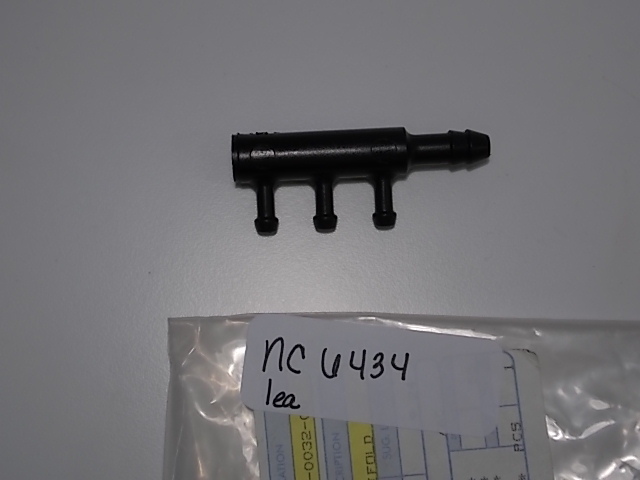 New Old Stock! OEM Johnson Evinrude OMC Fuel Manifold 395540