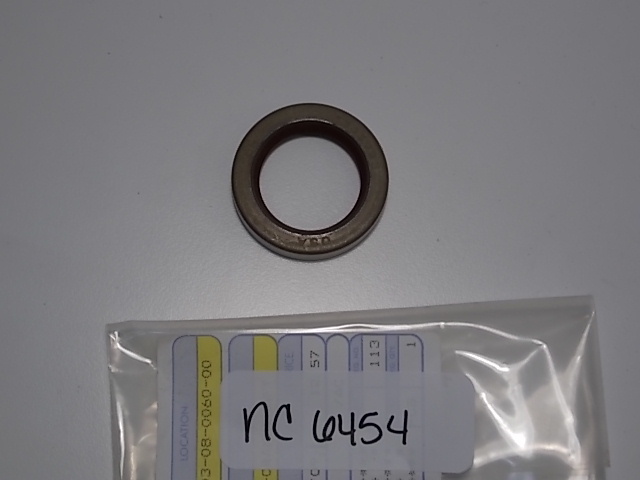 New Johnson Evinrude OMC Seal Crankshaft 328603 1985-2005 20 25 30 35 HP