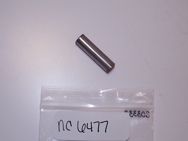 New Johnson Evinrude OMC Wrist Pin 303333 1968-1979 25 HP