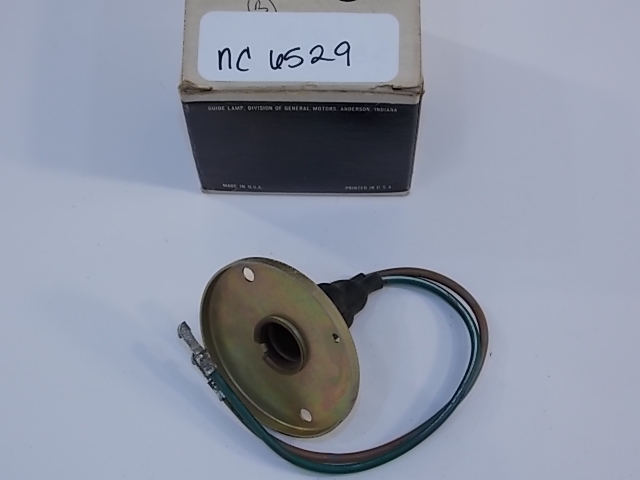 New Johnson Evinrude OMC Delco Socket 901264