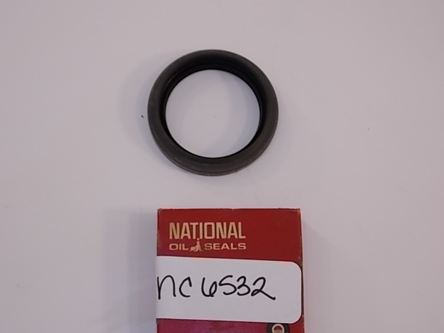 New National Front Wheel Seal 8121 S