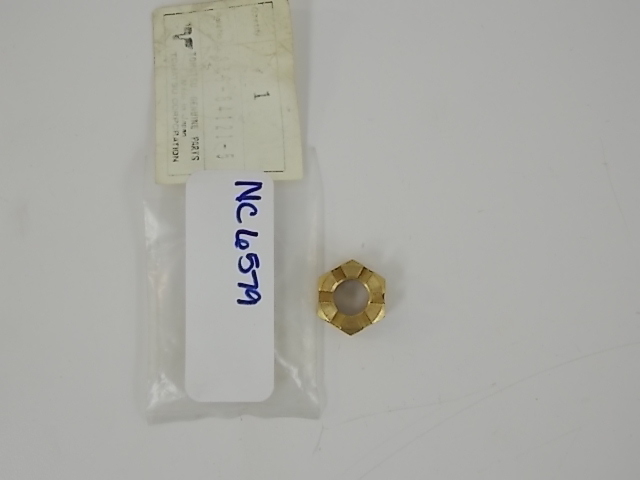 NEW OEM  Nissan Tohatsu Propeller Nut 346-64121-5 2002 - 2014 9.9 15 18 20 25