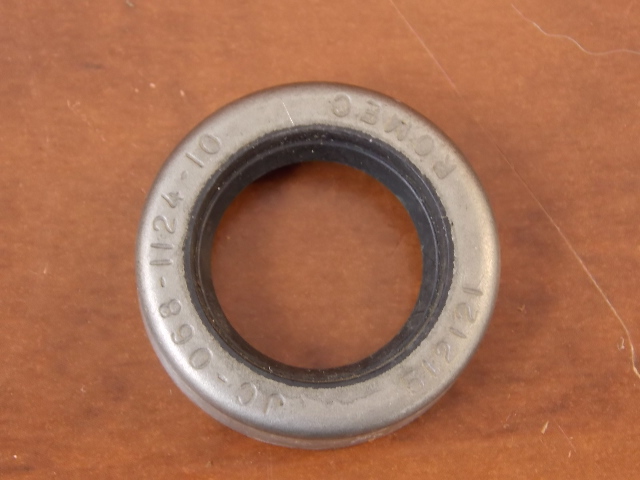 NEW Mercury Quicksilver Seal Spring Loaded  1973-1980 20 HP 26-66303 66303