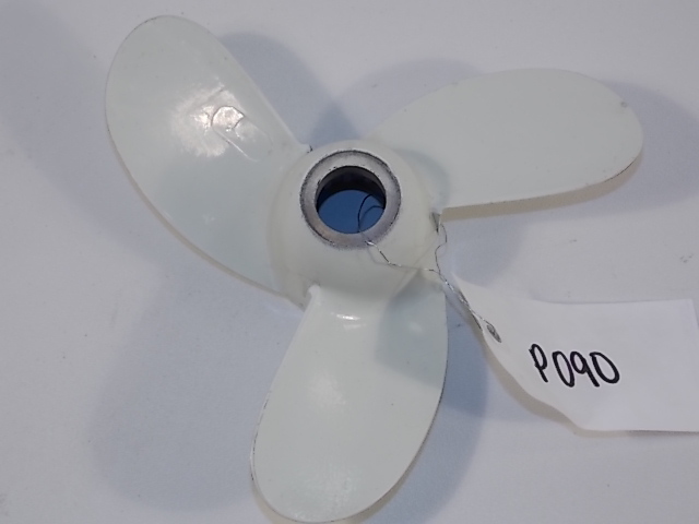 New OMC Johnson Evinrude Aluminum Propeller 315858 8 x 5 1/2 1969-1972