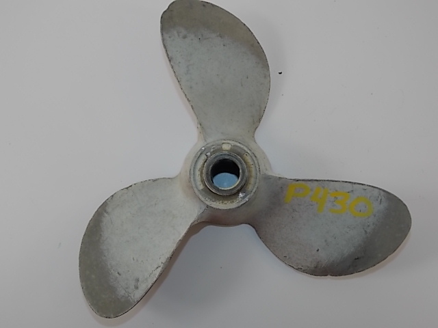 OMC Johnson Evinrude Propeller 10-1/2 x 13 1970-1986 33 40 HP 384460