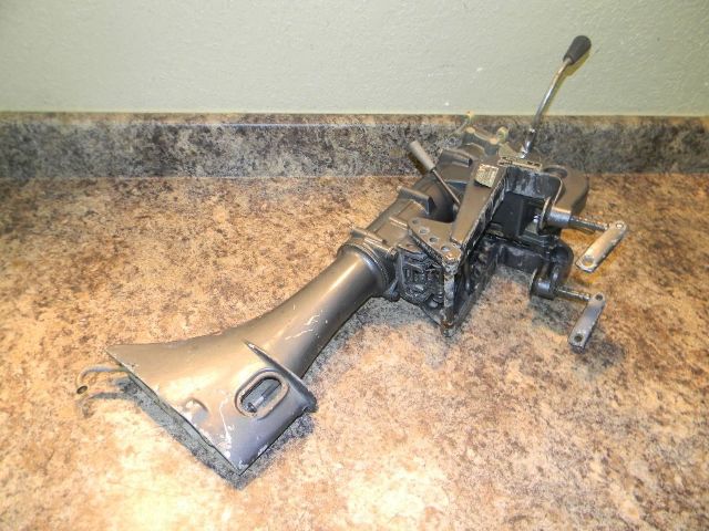 Yamaha Mariner Midsection & Transom clamp bracket from 1977 5 HP