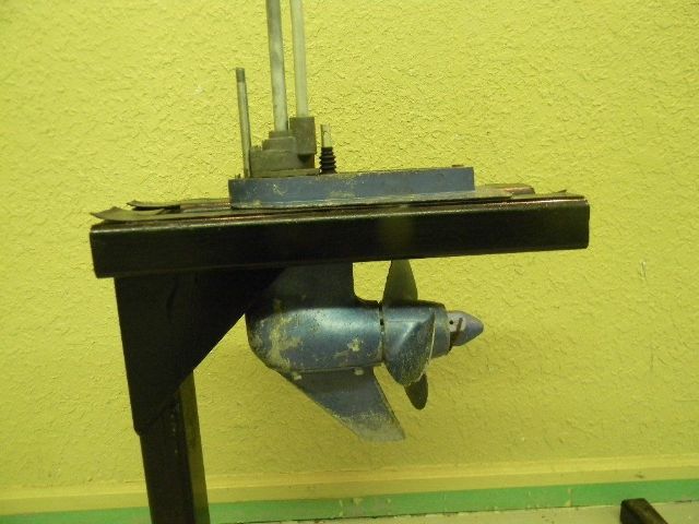 Lower unit from 1978 7.5 HP Eska Model 14107A