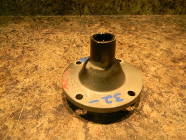 432319 Johnson Evinrude 1989-1994 Crankcase Head Housing 40 45 48 50 55 HP