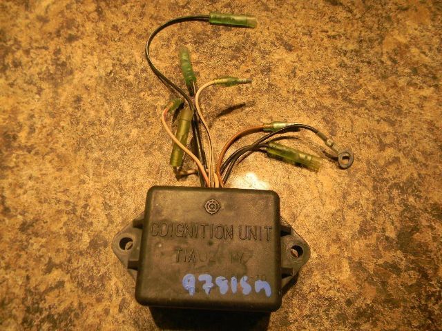 Yamaha Mariner CD Ignition Unit 97815M from 1982 60 HP