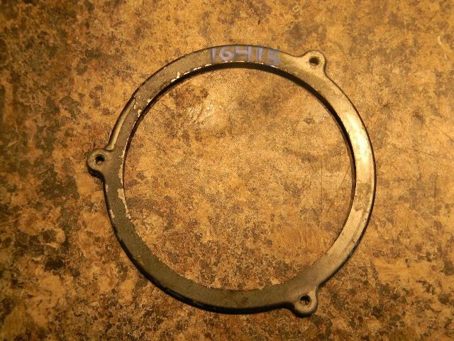 Yamaha Mariner 1976 - 1977 Magneto Base Outer Retainer 28 HP 2 Cylinder