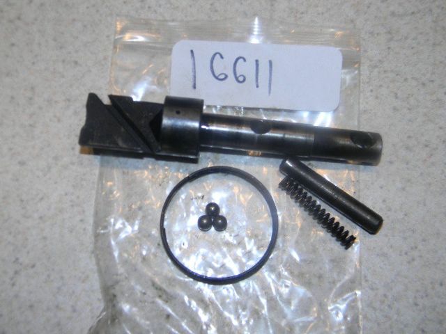 387561 Johnson Evinrude 1975-1977 Shift Rod & Bearing W/ Spring 85 115 135 + HP