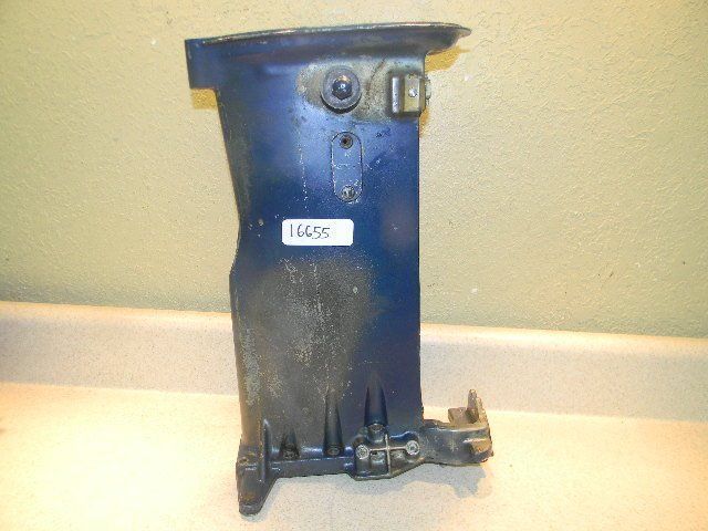 1971-1972 Johnson Evinrude Exhaust Housing 384554 40 HP