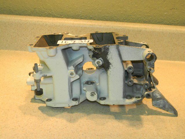 Johnson Evinrude Front Half Of Cylinder Block 386996 1976 1977 55 HP