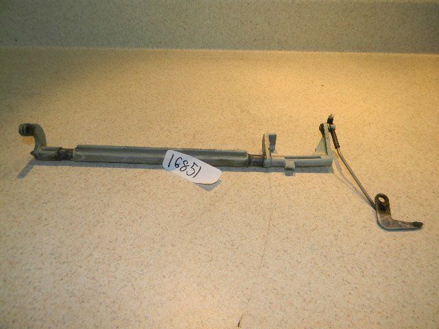 Johnson Evinrude Shift Lock Lever 307356 305485  1960 75 HP 3 cylinder