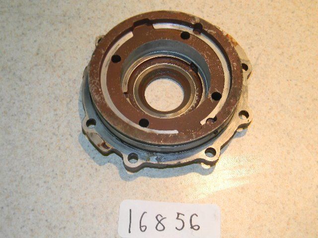 Johnson Evinrude Crankshaft End Cap 380968 1966 100 HP