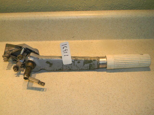 Johnson Evinrude Tiller Handle 381615 1968-1972 9.5 HP
