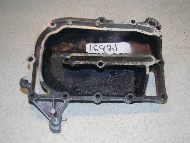379190 0379190 Johnson Evinrude 1968-1973 Exhaust Cover Assembly 9.5 HP 2 Cyl