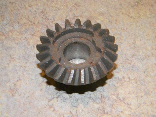 Brand New Johnson Evinrude Reverse Gear 1968 - 1978 1979 18 20 25 HP