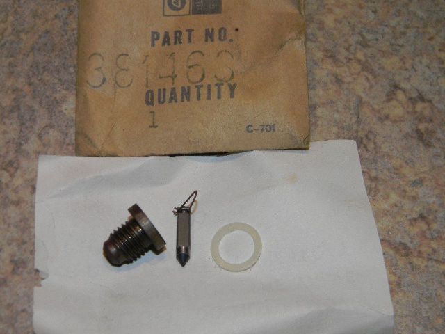 New OEM Johnson Evinrude Needle & Seat 5 - 175 200 220 225 235 HP