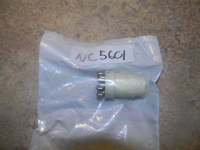 Johnson Evinrude Gear & Bushing 389720 1979-1985 10 15 HP