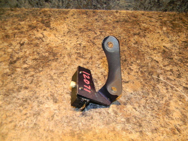 Force 1989 - 1992 Interlock Bracket 120 150 HP
