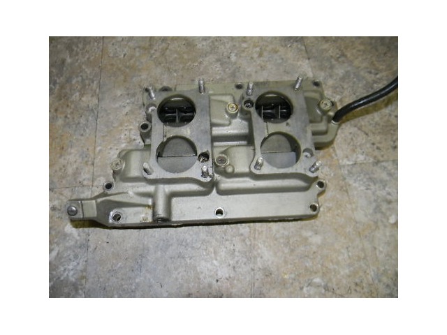 Johnson Evinrude Intake Manifold & Reed Assembly 385658 385465 1973 85 115 135