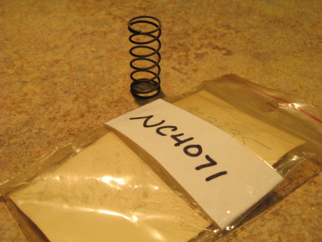 New Johnson Evinrude OMC Spring 302135