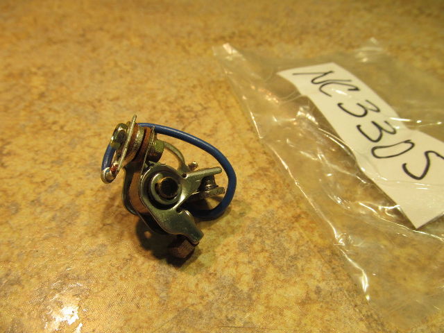 NEW NOS Suzuki Contact Point Assembly