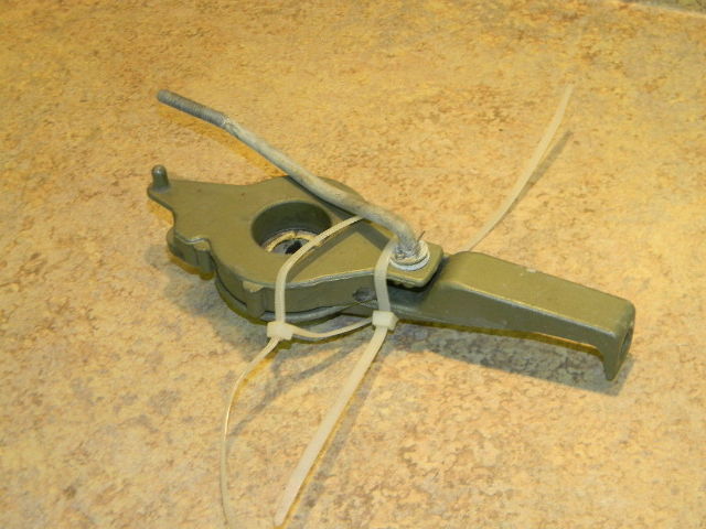 Johnson Evinrude 1970 Spark Advance & Throttle Lever 60 HP 3 Cyl